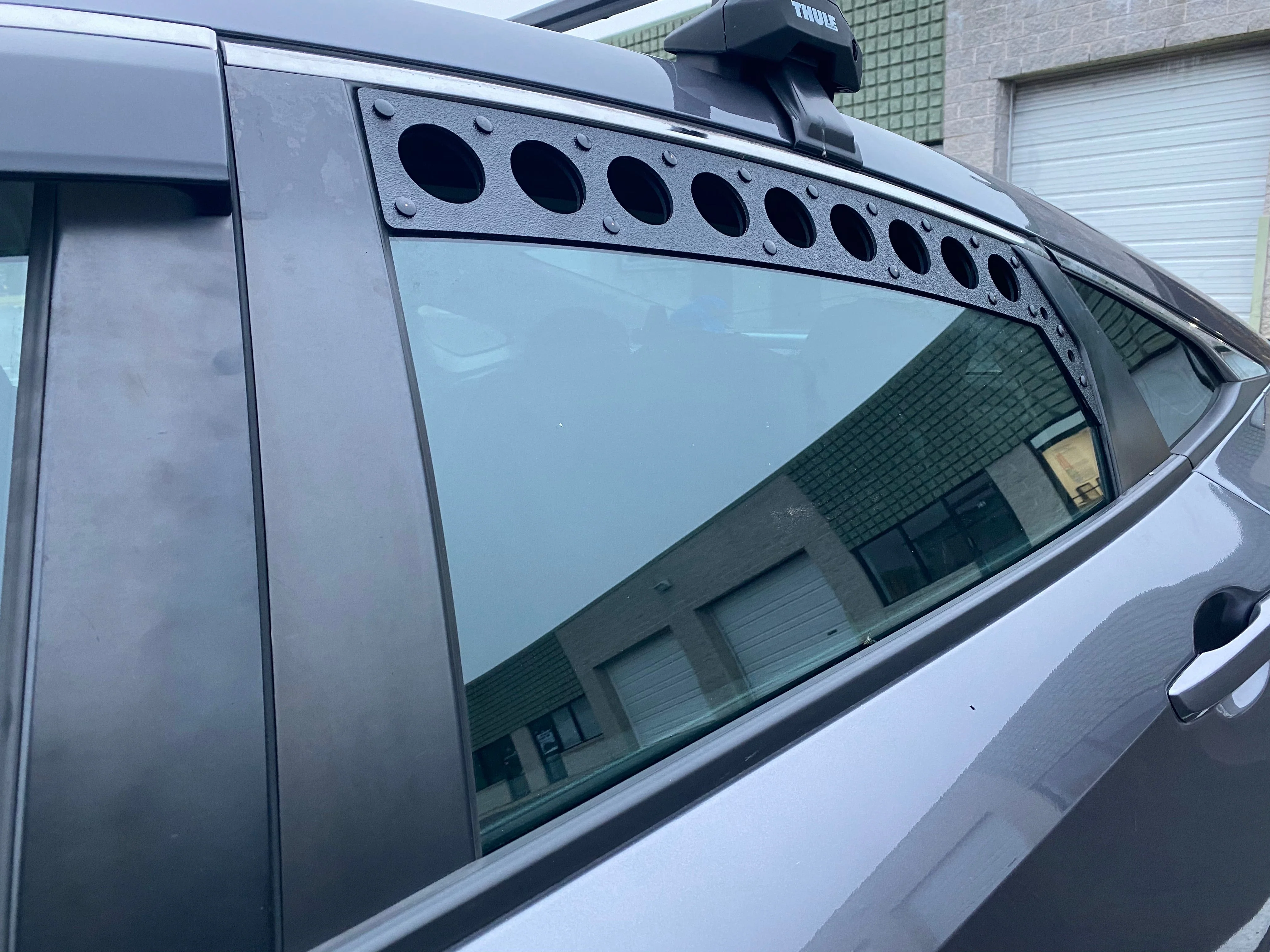 10th Gen Civic Rear Window Vents (Sedan) - Image 4