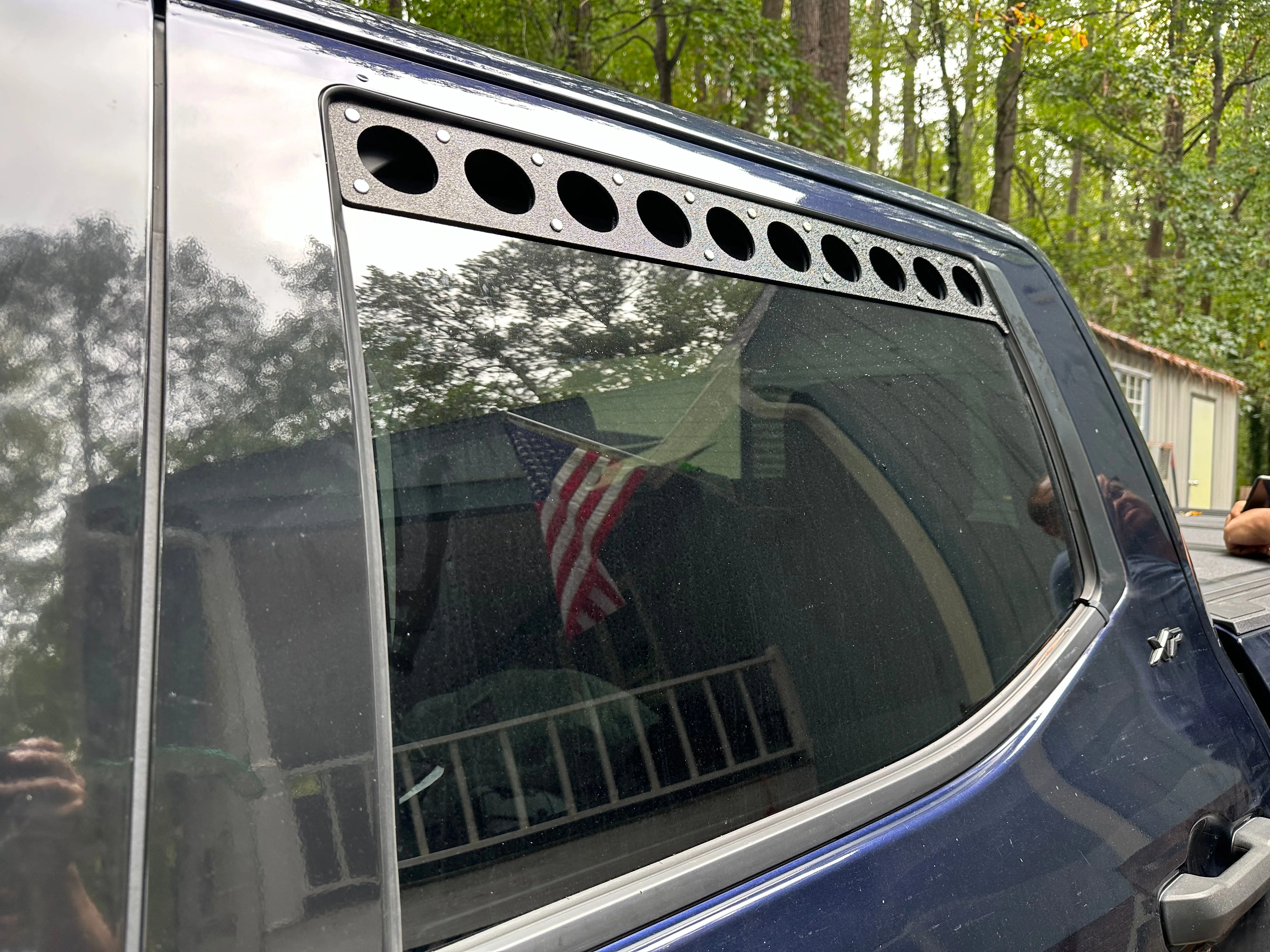 3rd Gen Tundra Window Vents (Crew Max) - Image 3