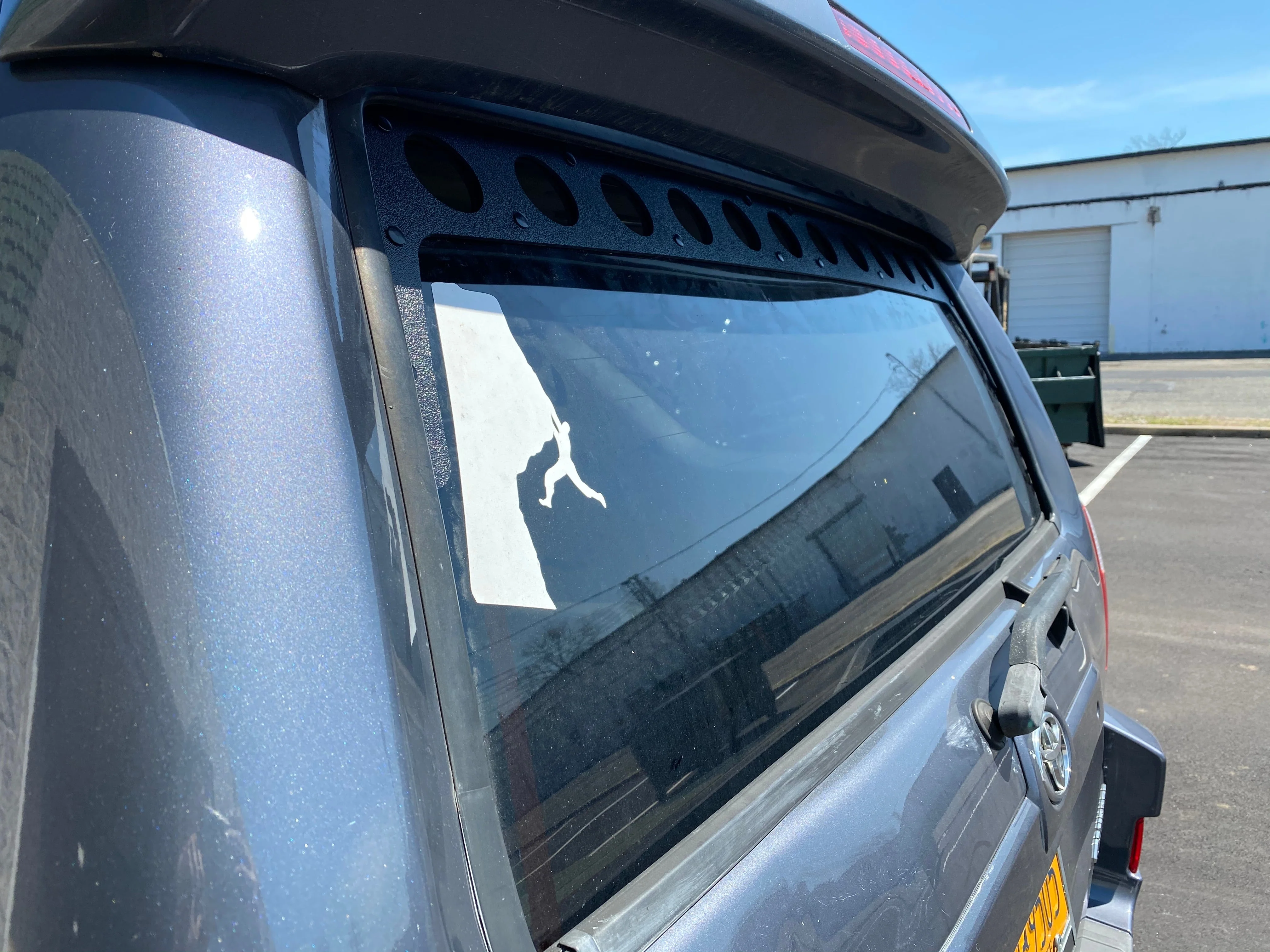 4Runner 4th Gen Hatch Window Vent - Image 2