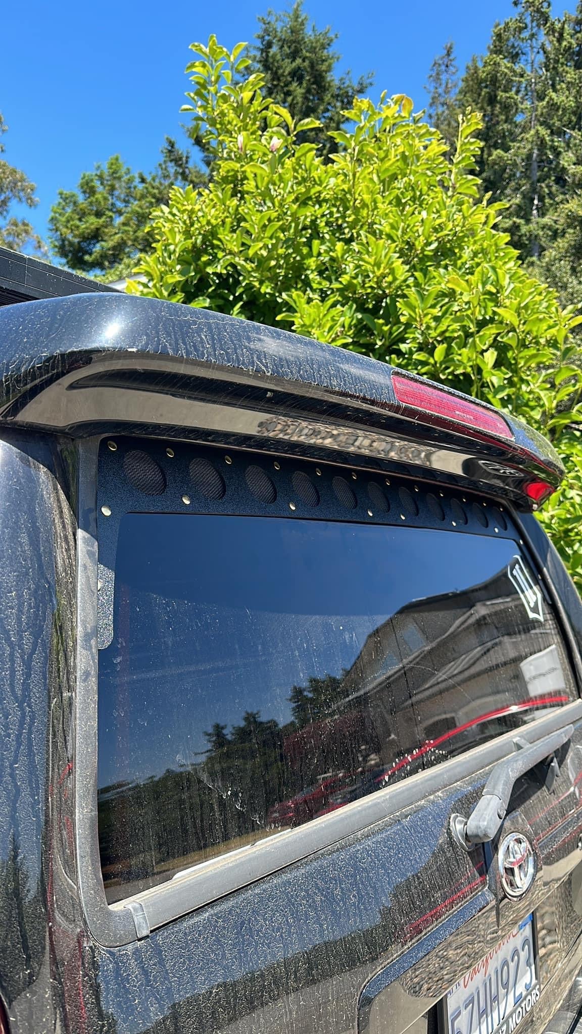4Runner 4th Gen Hatch Window Vent - Image 5