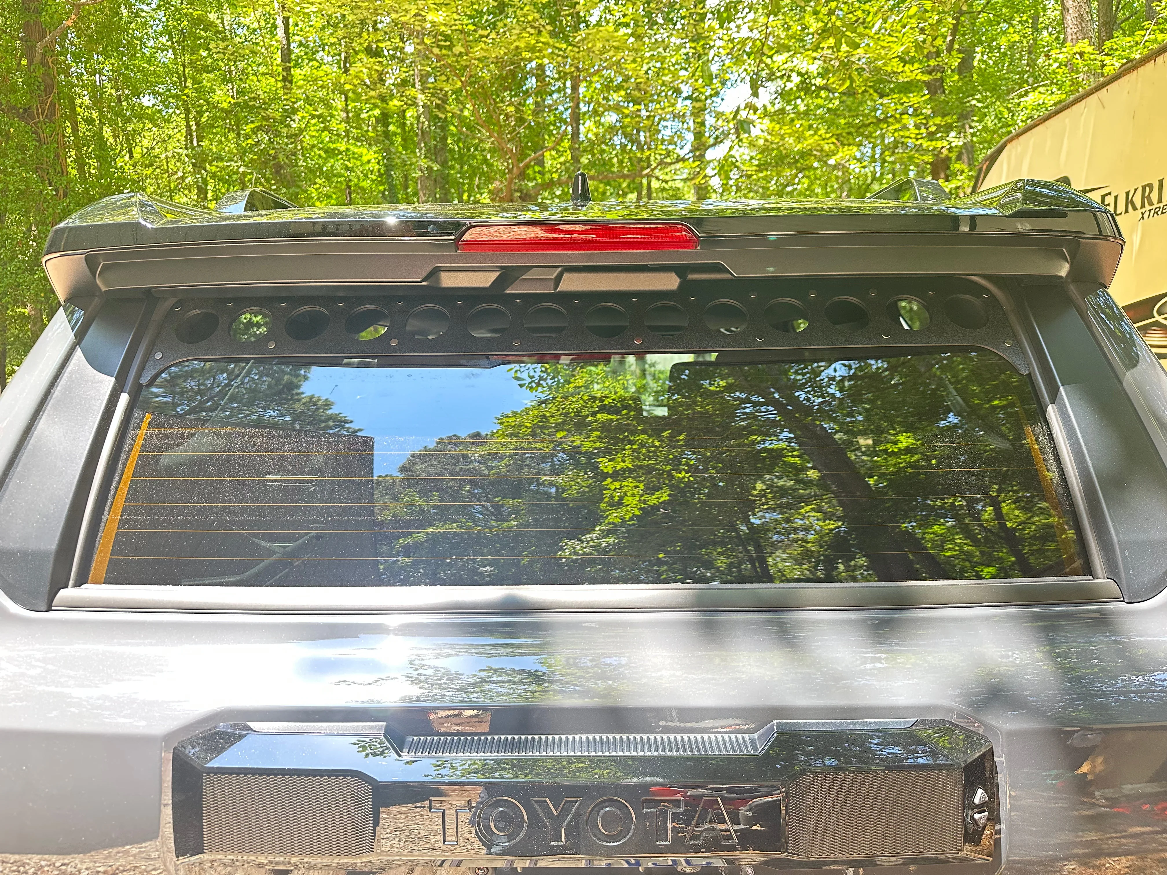 4Runner 6th Gen Hatch Window Vent - Image 6