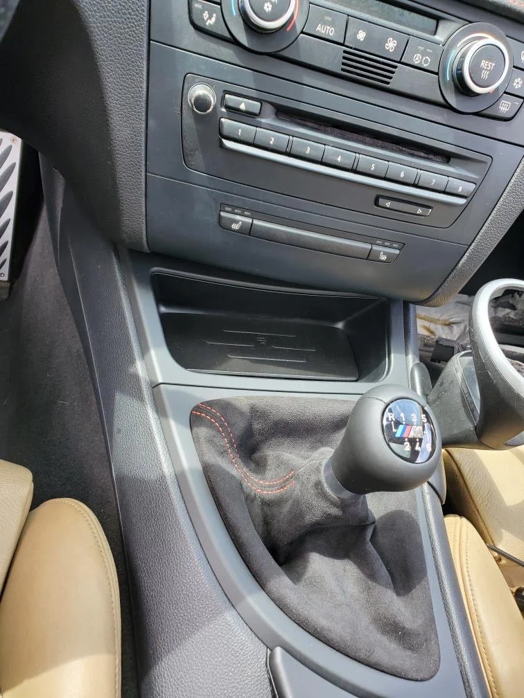 BMW E8X 1 SERIES Wireless Charger - Image 7