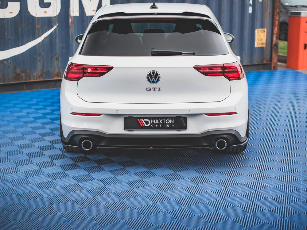 CENTRAL REAR SPLITTER VW GOLF MK8 GTI (2020-) - Image 3