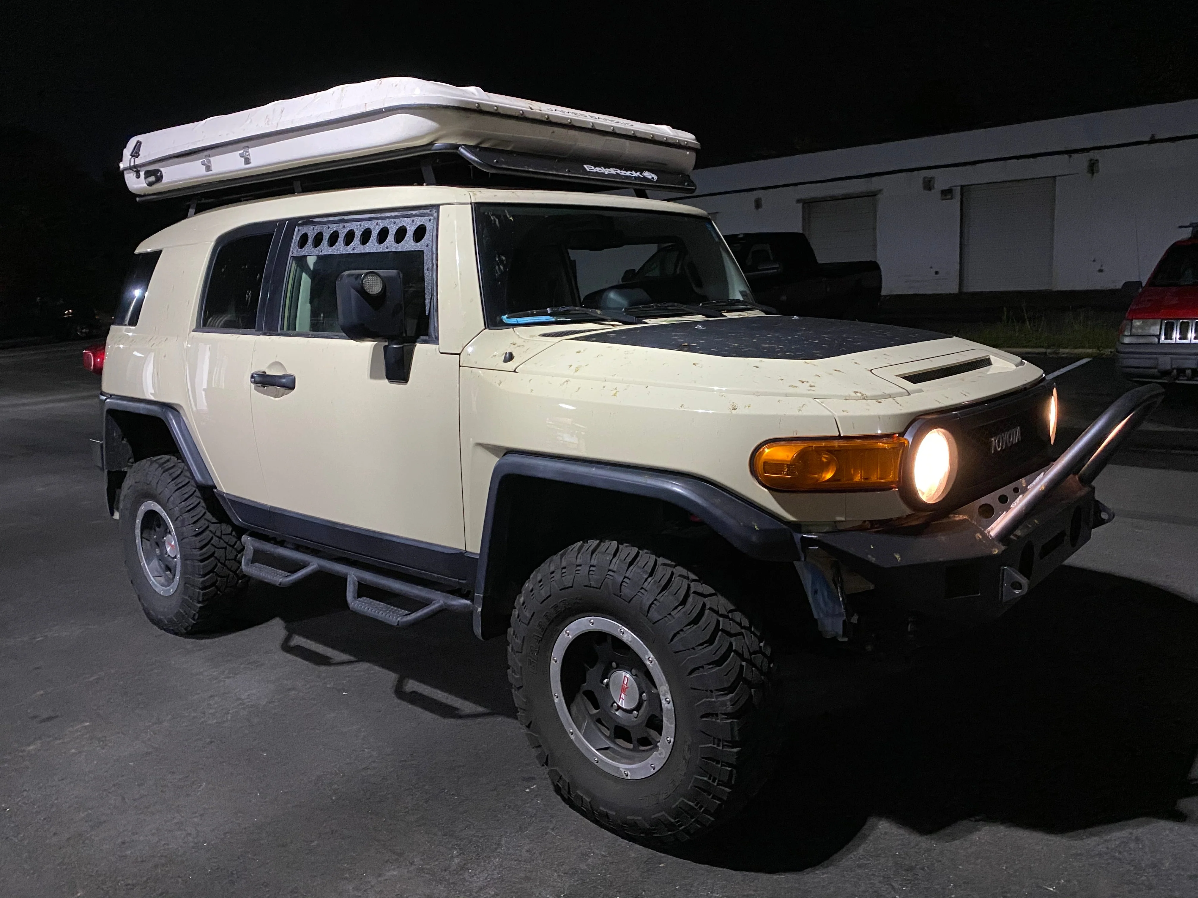FJ Cruiser Window Vents - Image 3