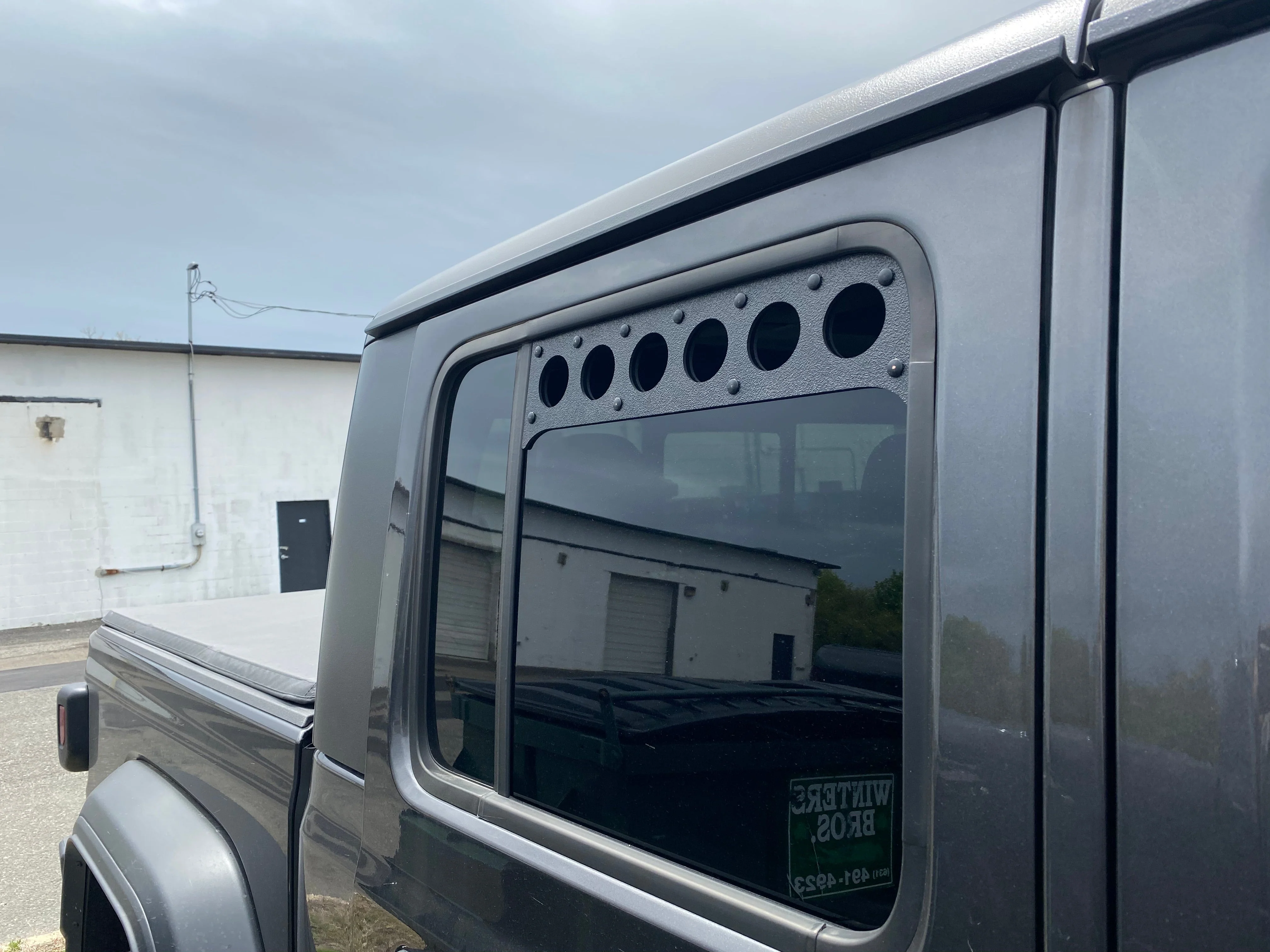 Gladiator/Wrangler Window Vents (JL) - Image 2