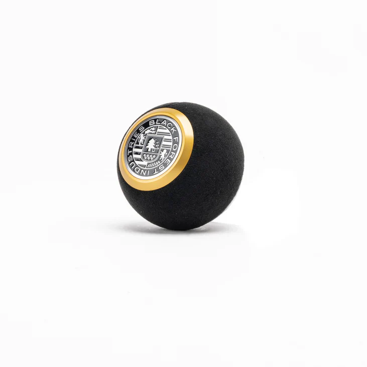 GS2 Alcantara (Lotus Emira Manual) - Image 3