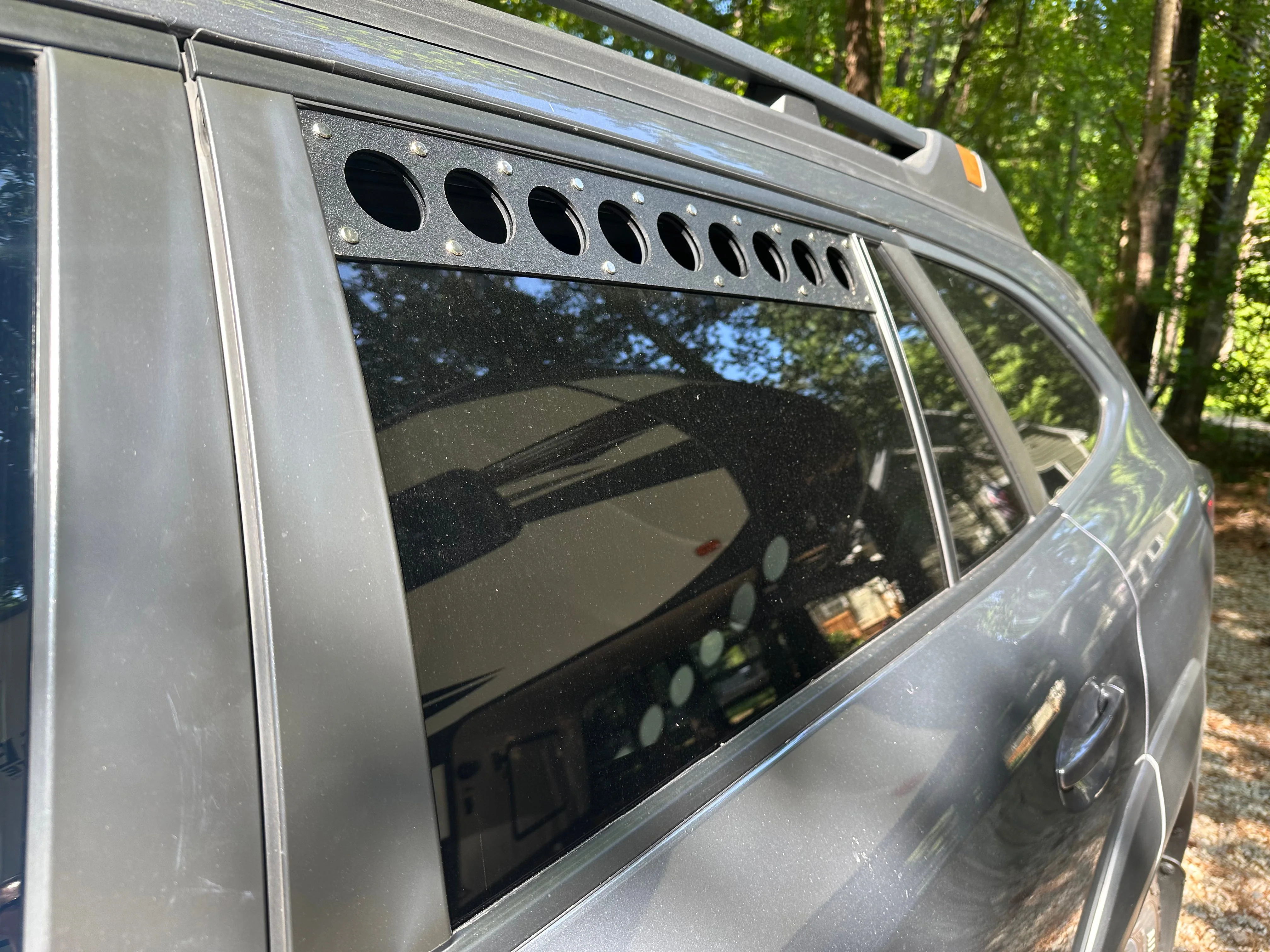 Legacy Outback window vents (6th Gen) - Image 4