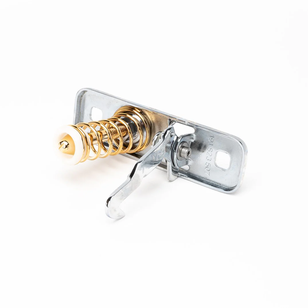 MK1 Hood Striker - Image 5