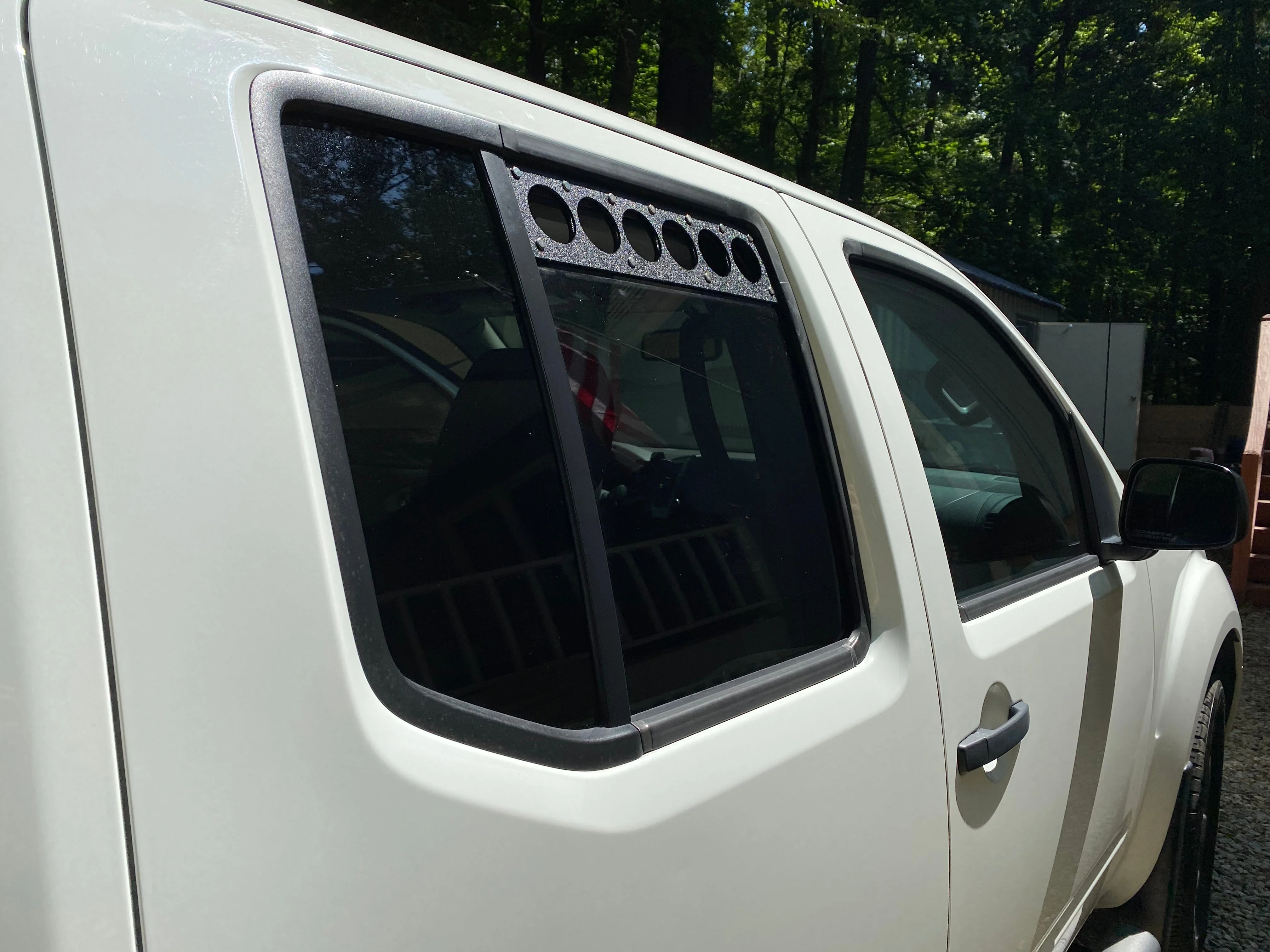 Nissan Frontier Window Vents (05-21) - Image 6