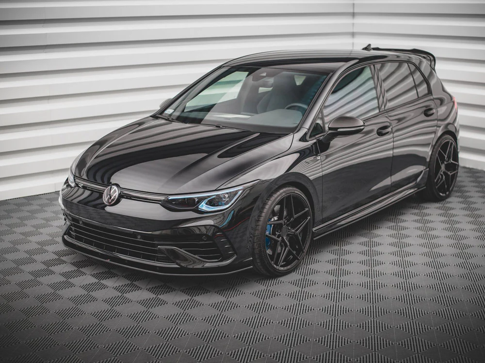 STREET PRO FRONT SPLITTER VW GOLF R MK8 (2020-) - Image 3