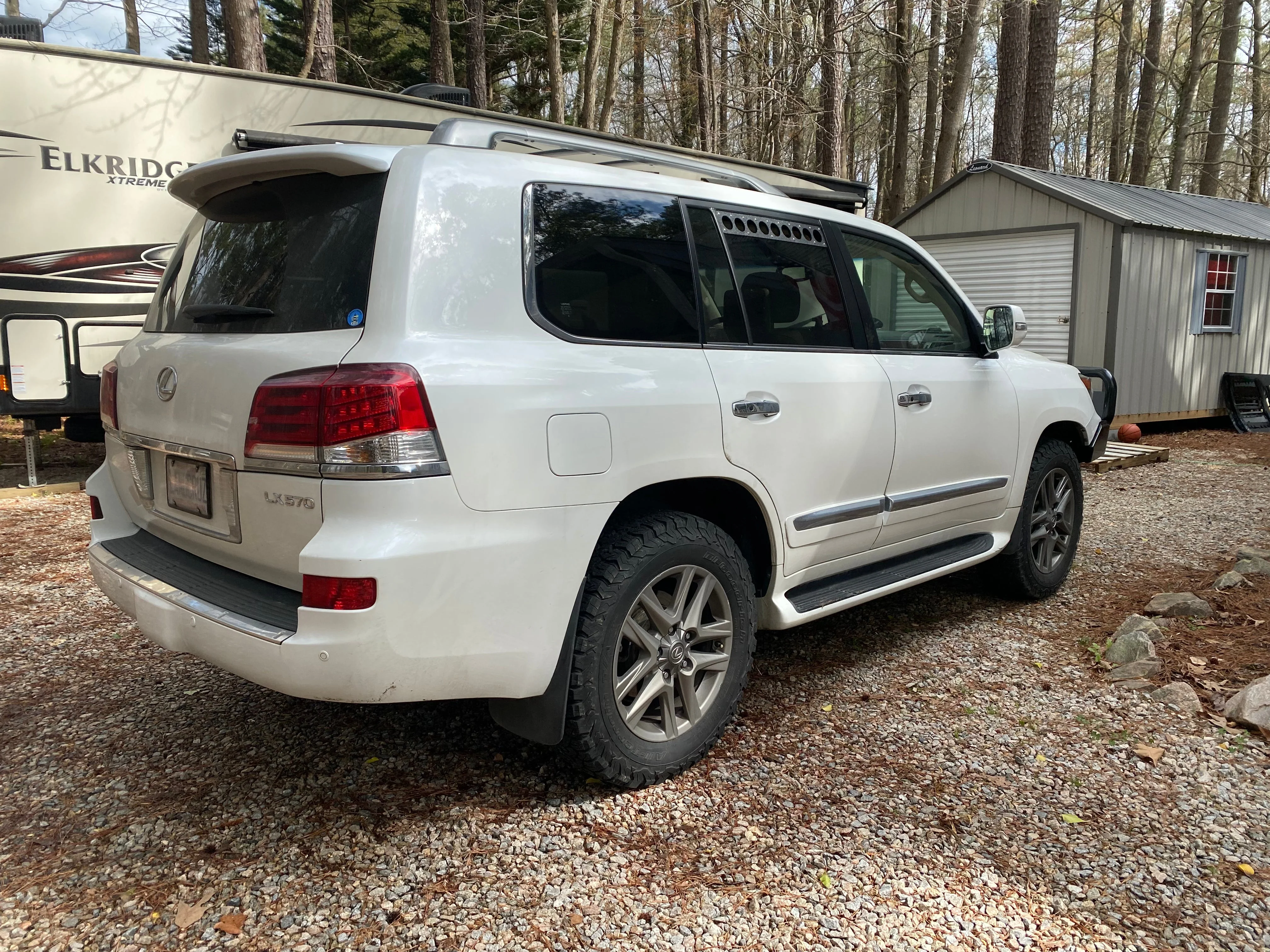 Toyota LC200/Lexus LX570 Window Vents - Image 4